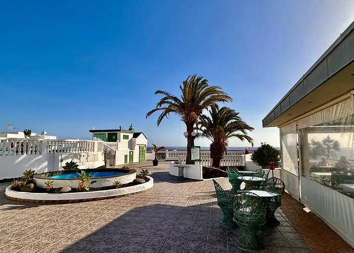 Chao Volcano Sea View, Heated Pool, Ac Apartament Puerto del Carmen (Lanzarote)